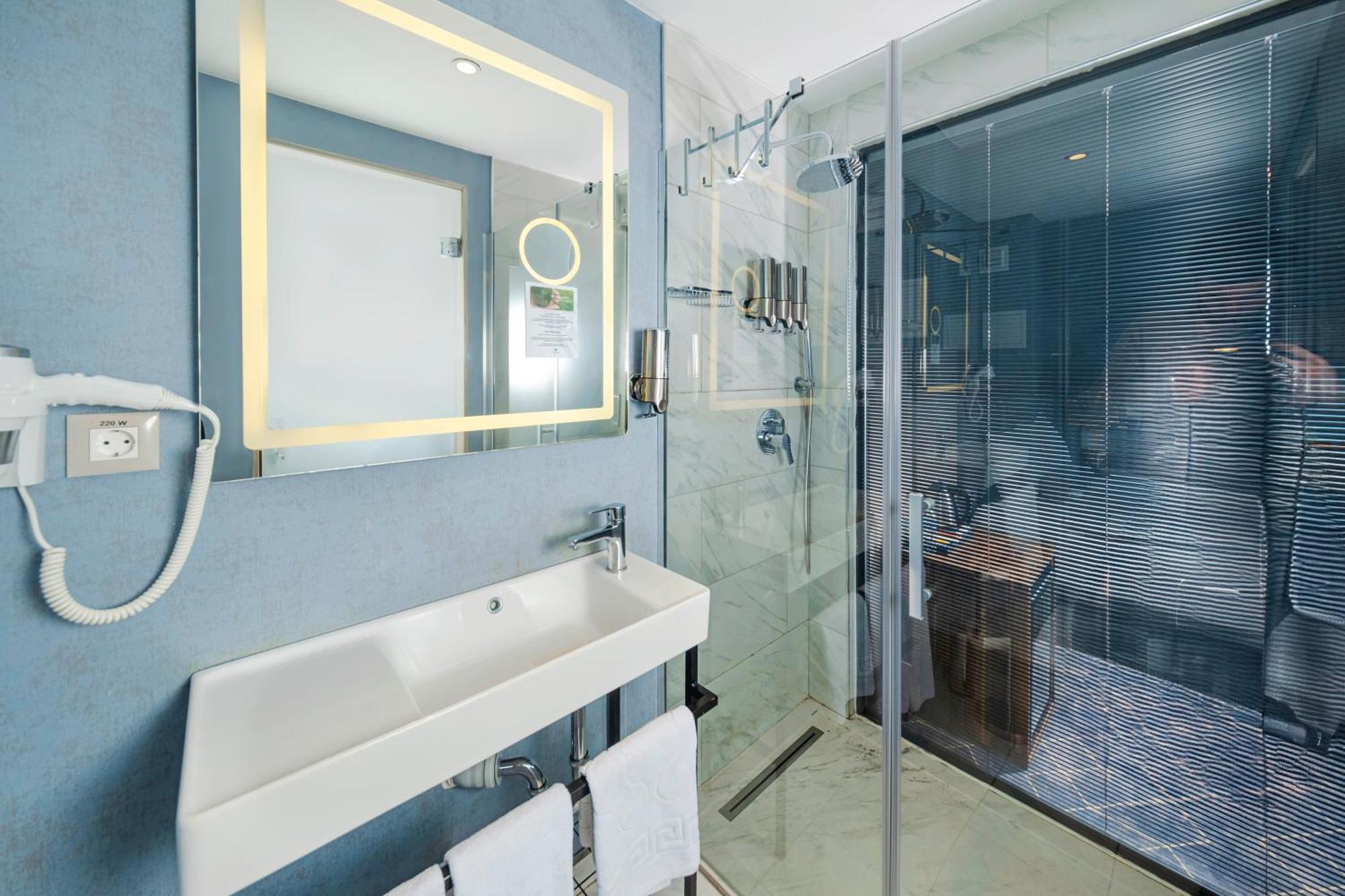 Ring Stone Hotels Bosphorus - Special Class Истанбул Екстериор снимка